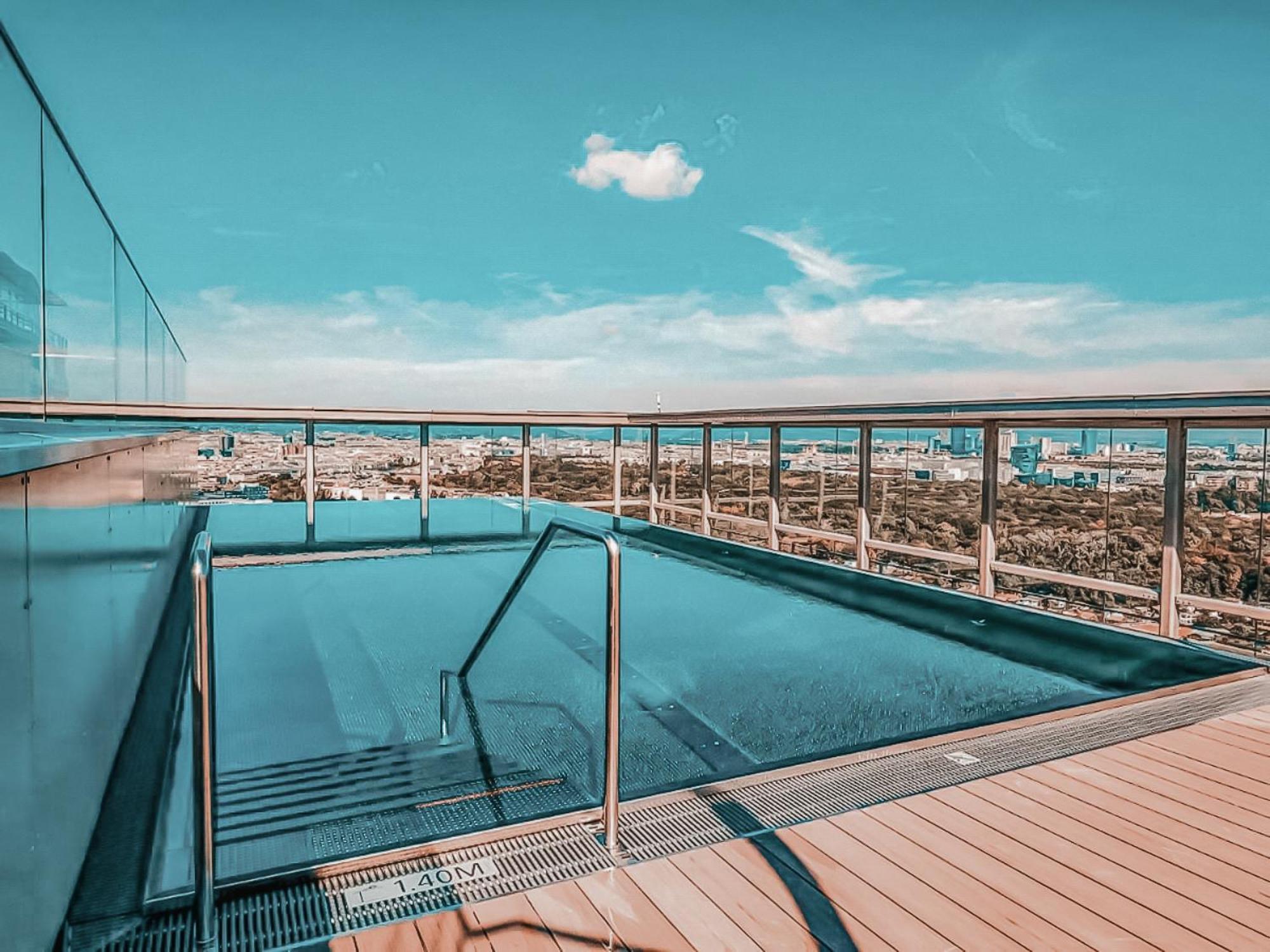 Kaiser Lodge - Rooftop Pool & Underground Car Park By Alpenluxus Appartements Vienna Luaran gambar